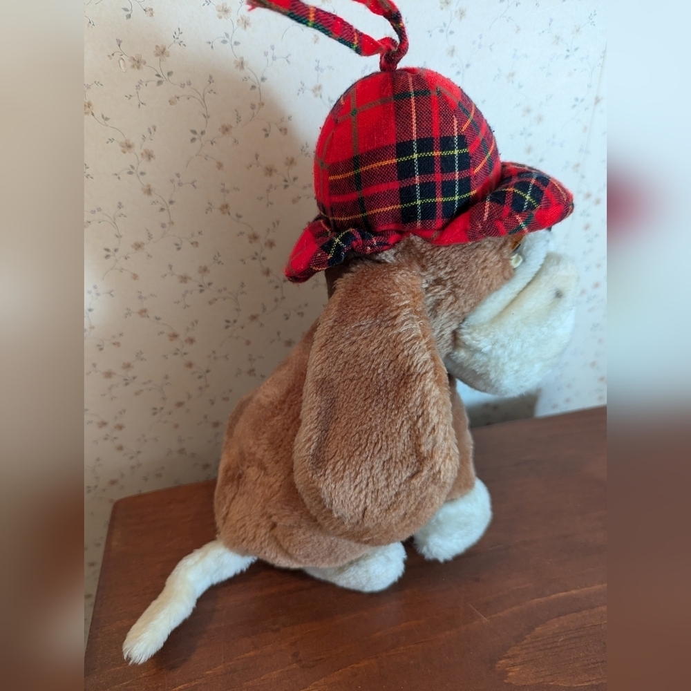 1978 Dakin Bassett Hound Dog Sherlock Plaid Cap Detective "Shylock" - Picture 5 of 12